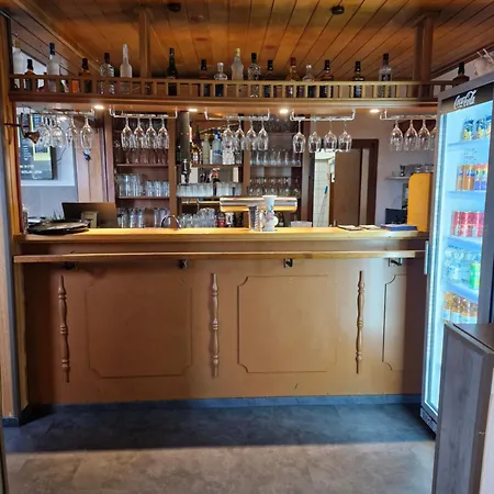 Ronahi's & Pansion *