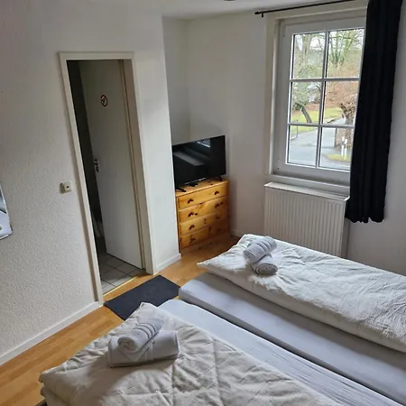 Ronahi's & Pansion ゲストハウス ツェレ